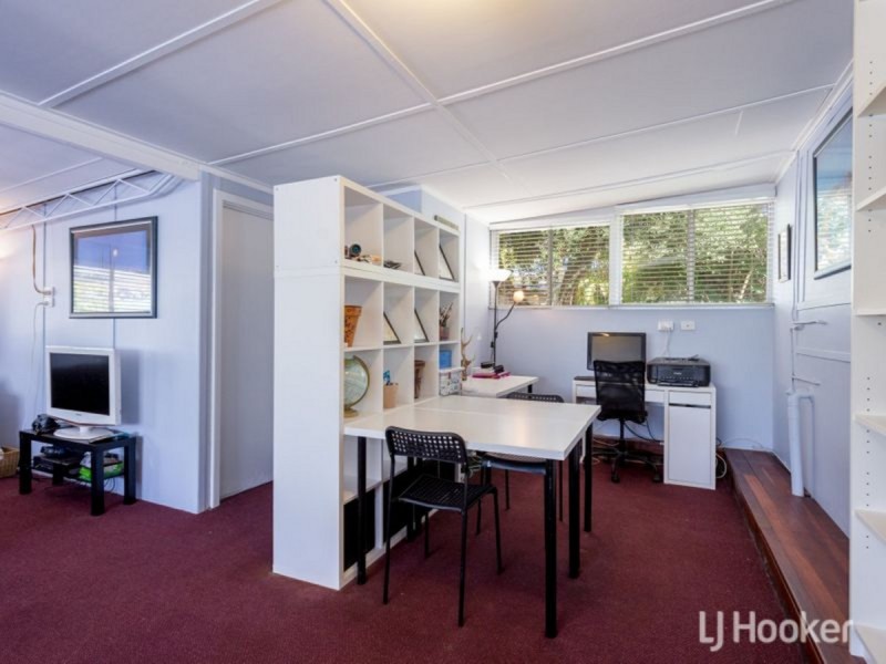 10 Third Street, Harvey WA 6220