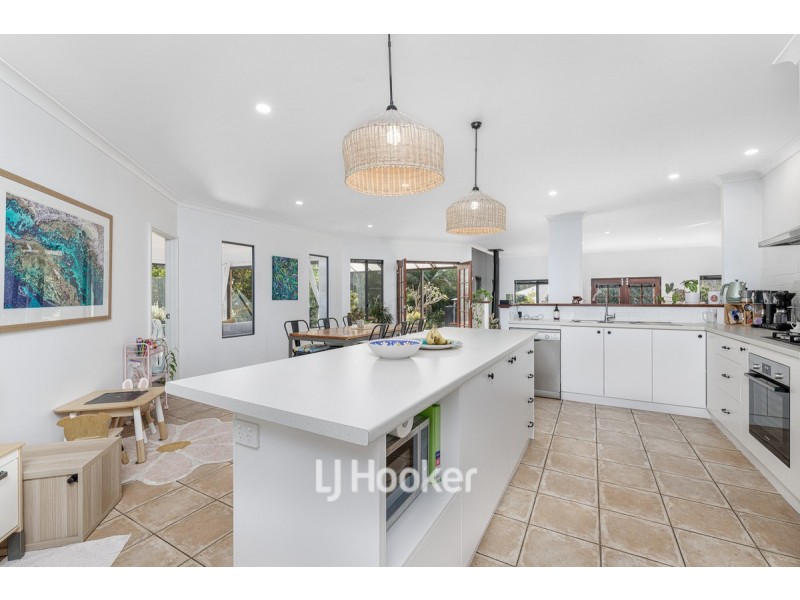 10 Quonday Way, Dalyellup WA 6230