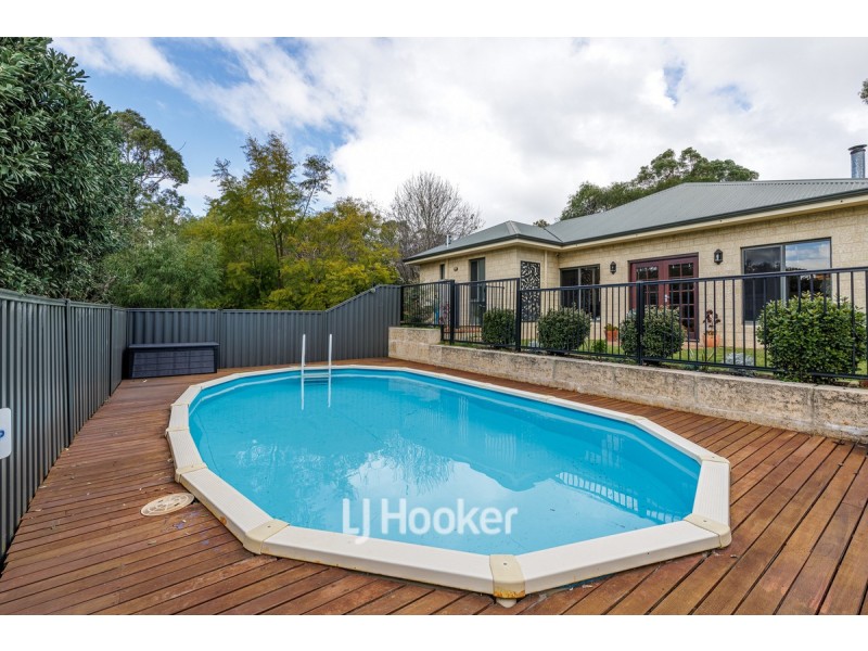 10 Quonday Way, Dalyellup WA 6230