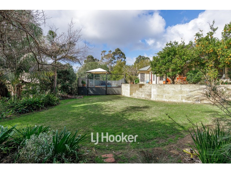 10 Quonday Way, Dalyellup WA 6230