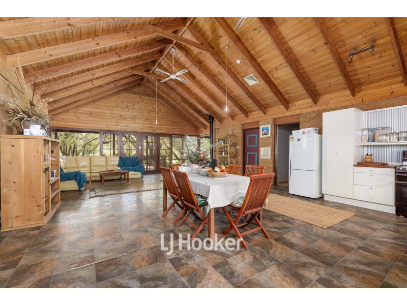 44 Hollyford Place, Dardanup West WA 6236