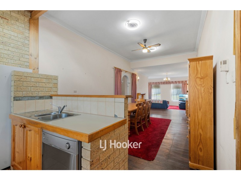 68 Clifton Street, Collie WA 6225