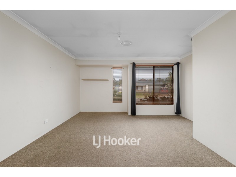 10 Lawson Road, Dalyellup WA 6230