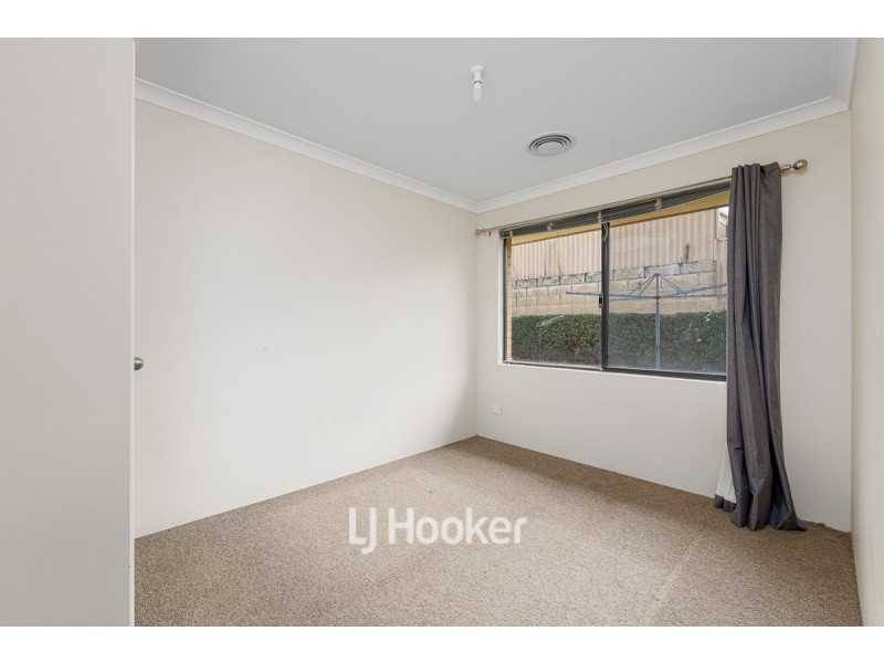 10 Lawson Road, Dalyellup WA 6230