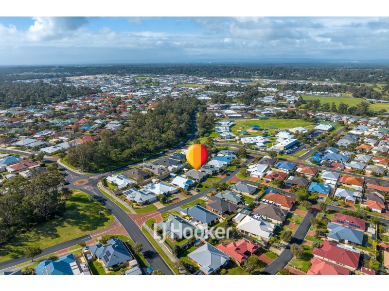 10 Lawson Road, Dalyellup WA 6230