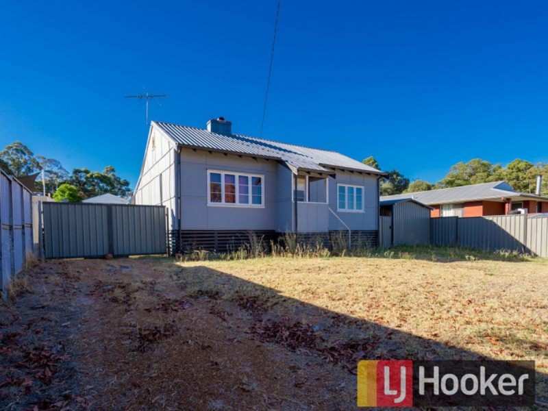 5 Moore Street, Collie WA 6225