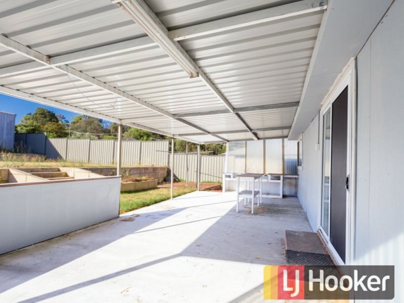 5 Moore Street, Collie WA 6225