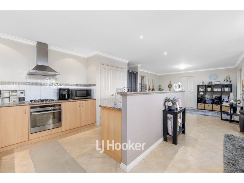 2 Meteor Pass, Australind WA 6233