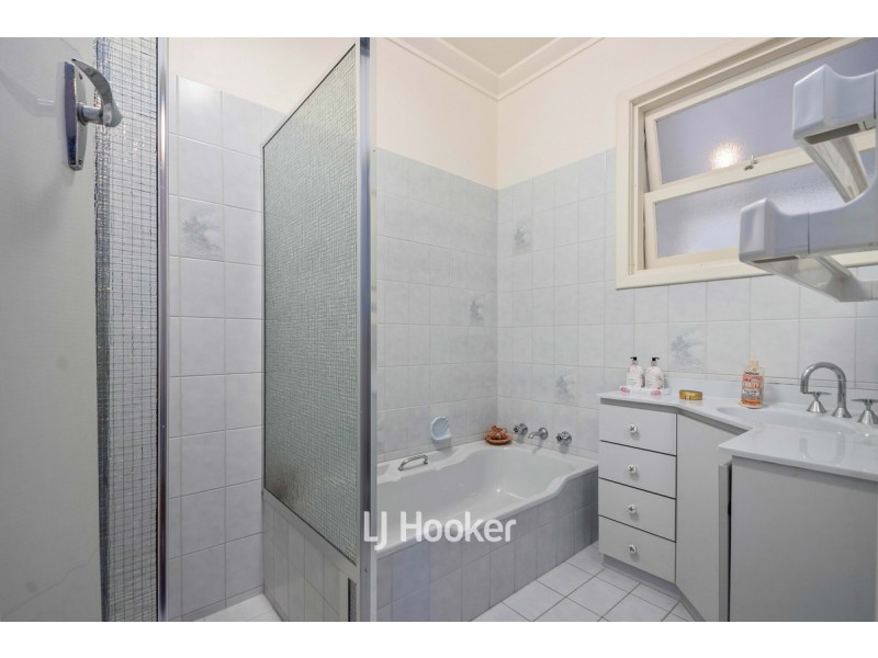 12 Minninup Road, South Bunbury WA 6230