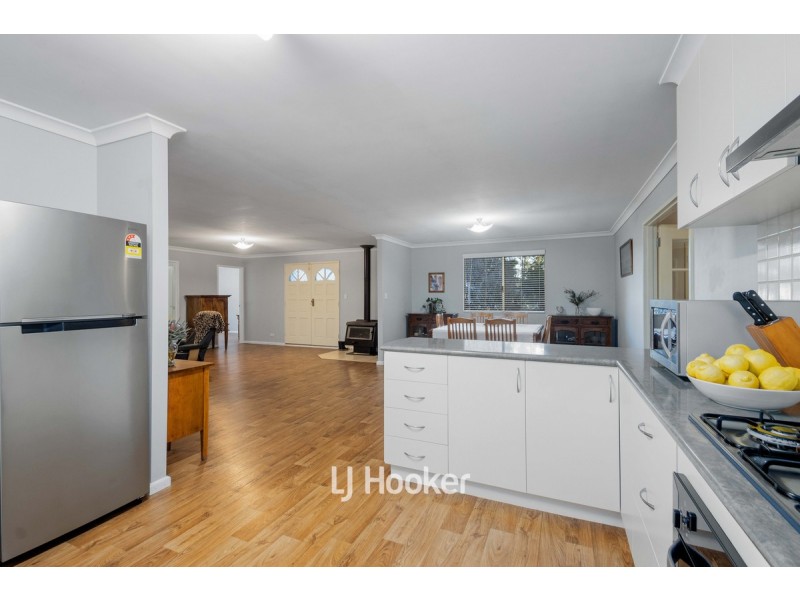 51 Montgomery Street, Allanson WA 6225