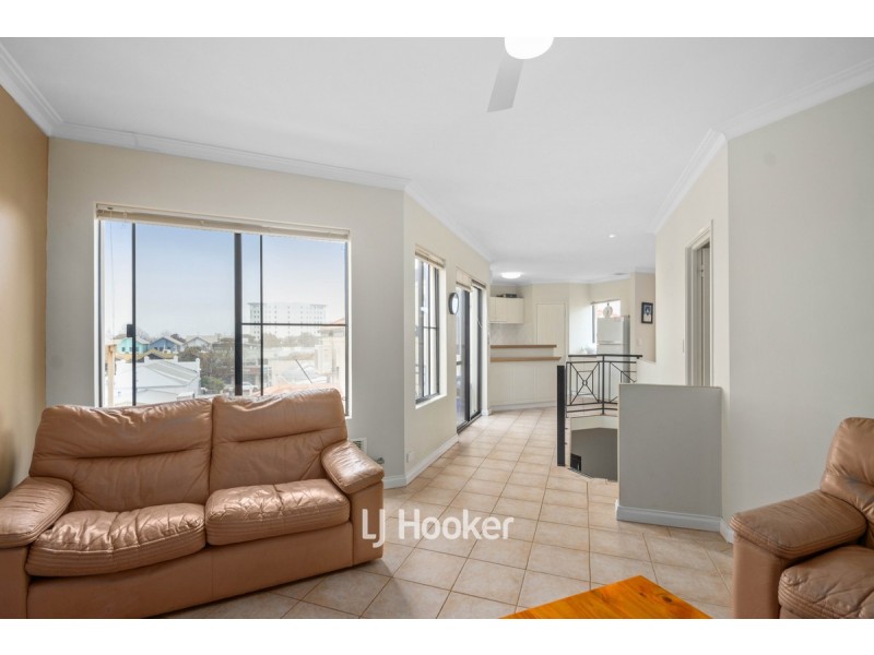 2/14 Sinclair Close, Bunbury WA 6230