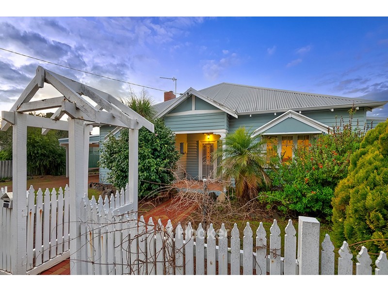 46 Roberts Street, Collie WA 6225