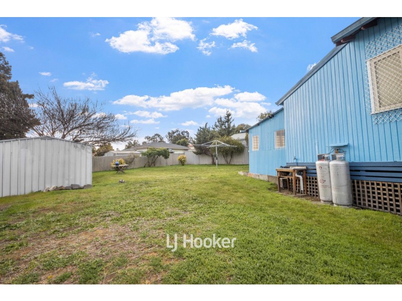 7 Benwell Place, Collie WA 6225