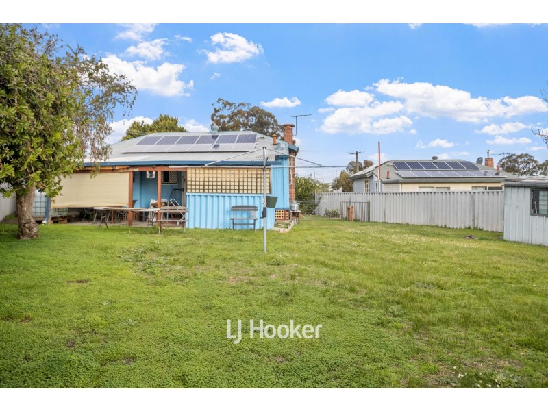 7 Benwell Place, Collie WA 6225