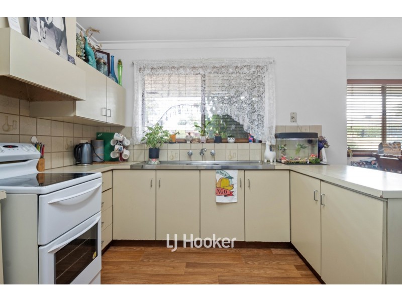 5 Bolton Way, Collie WA 6225