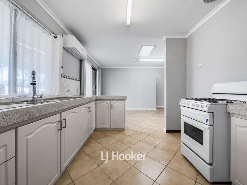 16 Ganfield Place, Australind WA 6233