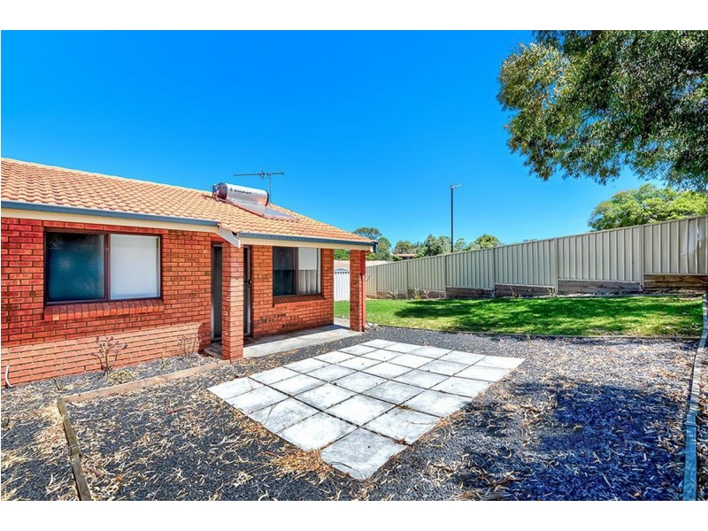 4/4 Davenport Way, Withers WA 6230