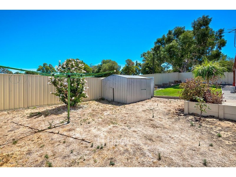 4/4 Davenport Way, Withers WA 6230