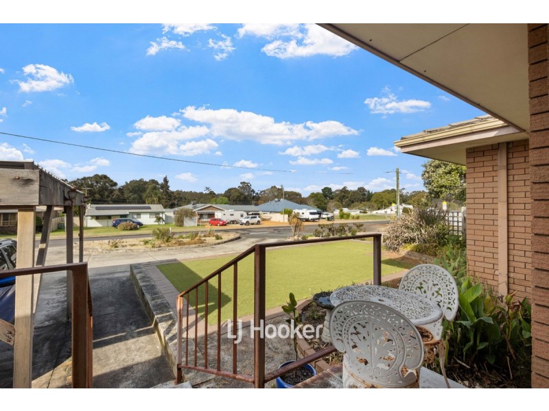 6 Cameron Street, Allanson WA 6225