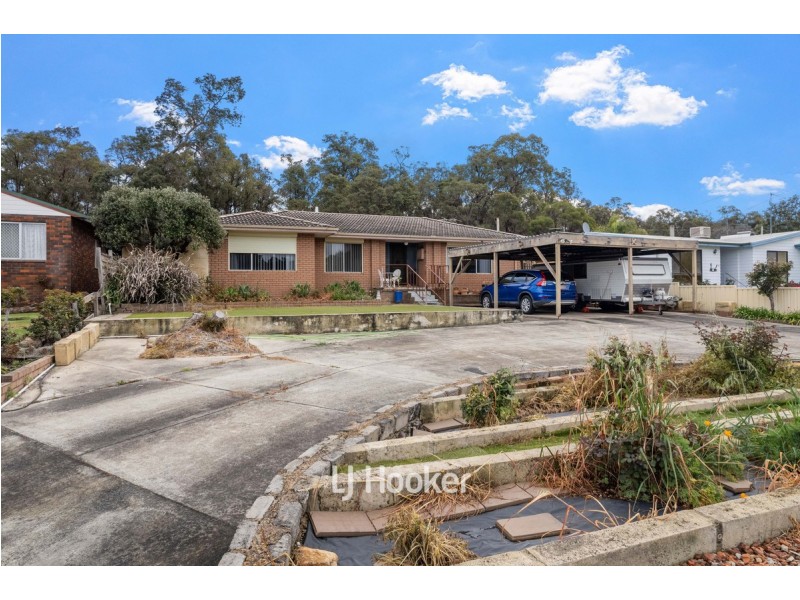 6 Cameron Street, Allanson WA 6225