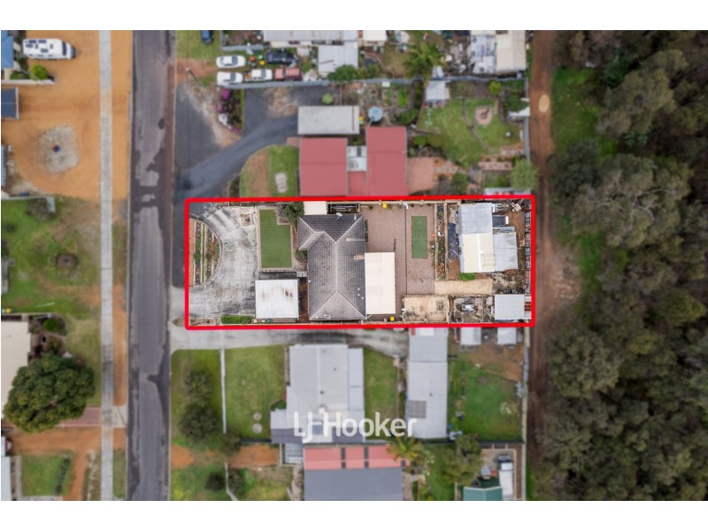 6 Cameron Street, Allanson WA 6225