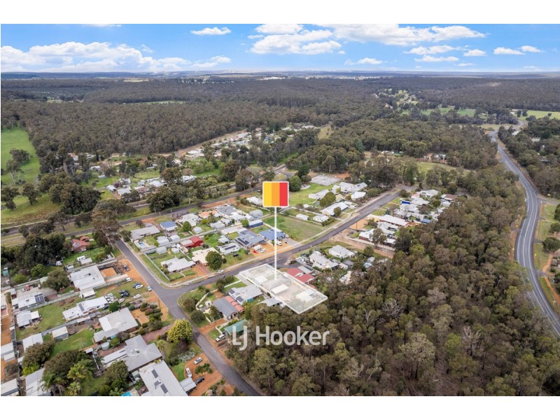 6 Cameron Street, Allanson WA 6225