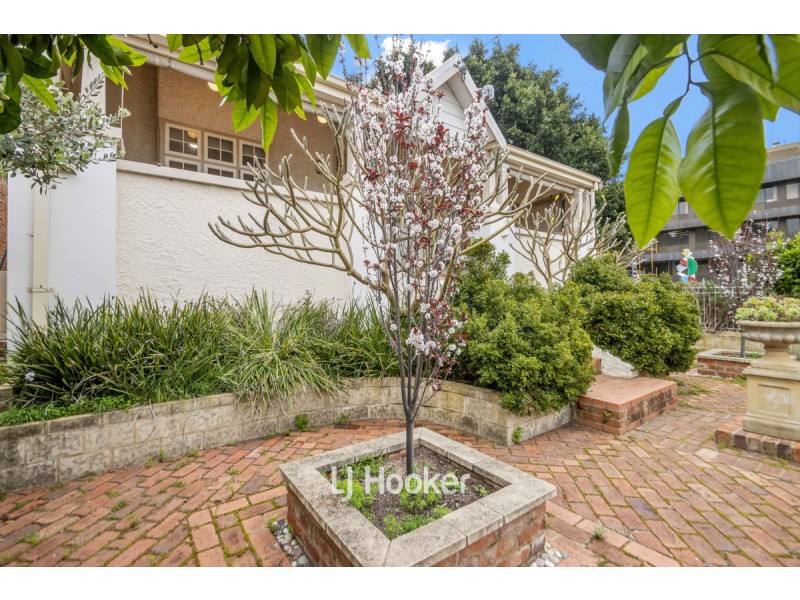 2 Turner Street, Bunbury WA 6230