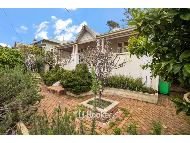 2 Turner Street, Bunbury WA 6230