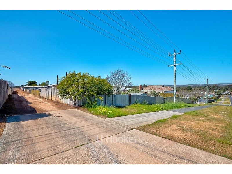 52 Clifton Street, Collie WA 6225