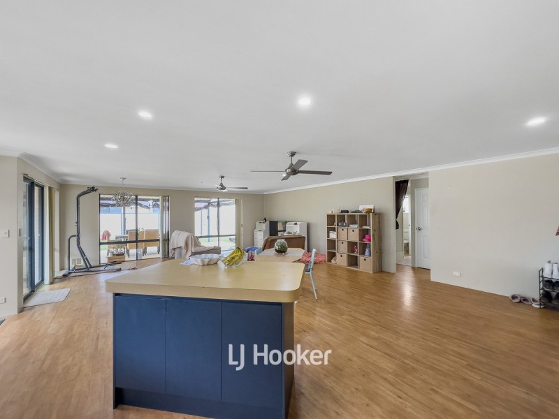 14 Honeyeater Crescent, Geographe WA 6280