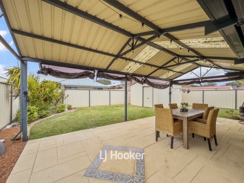 14 Honeyeater Crescent, Geographe WA 6280