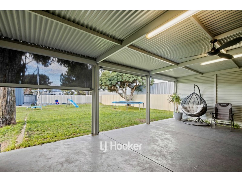 38 Deakin Street, Collie WA 6225