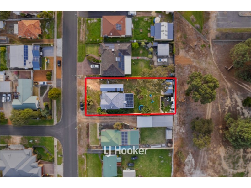 38 Deakin Street, Collie WA 6225
