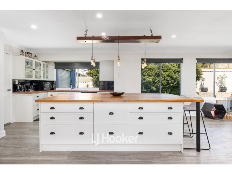 13 Caprice Rise, Binningup WA 6233