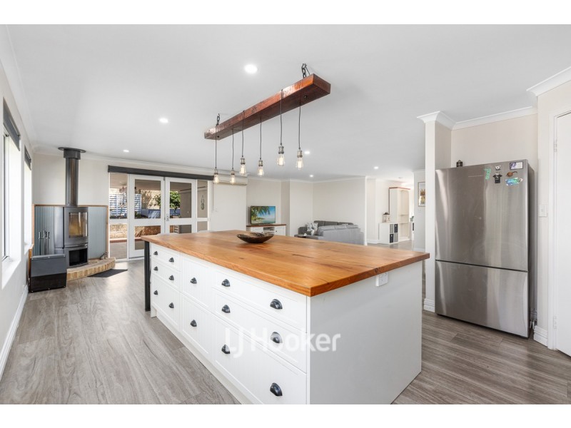 13 Caprice Rise, Binningup WA 6233