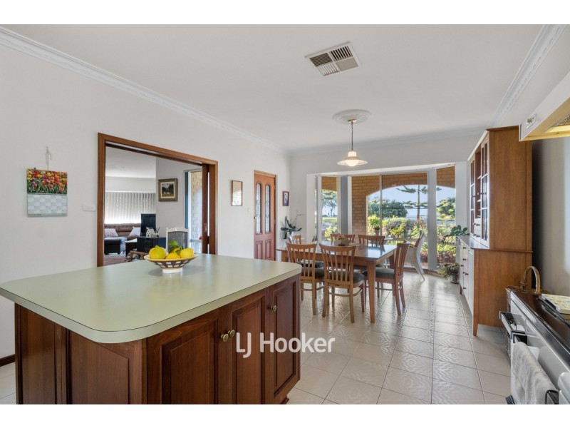 1 Gale Street, West Busselton WA 6280