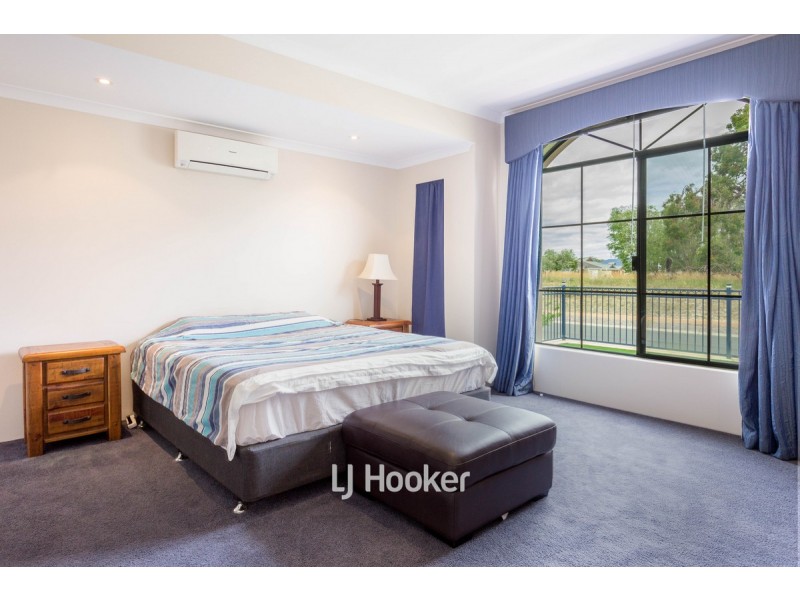 28 Gascoyne Circle, Millbridge WA 6232