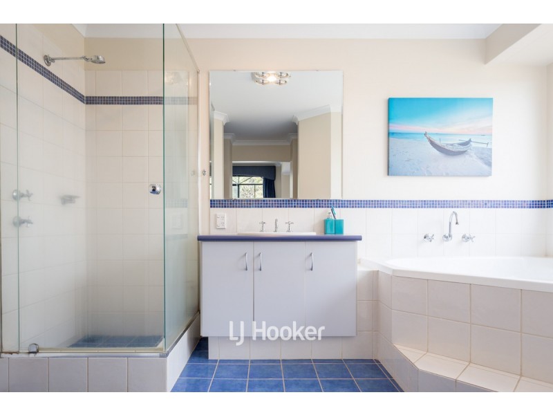 28 Gascoyne Circle, Millbridge WA 6232