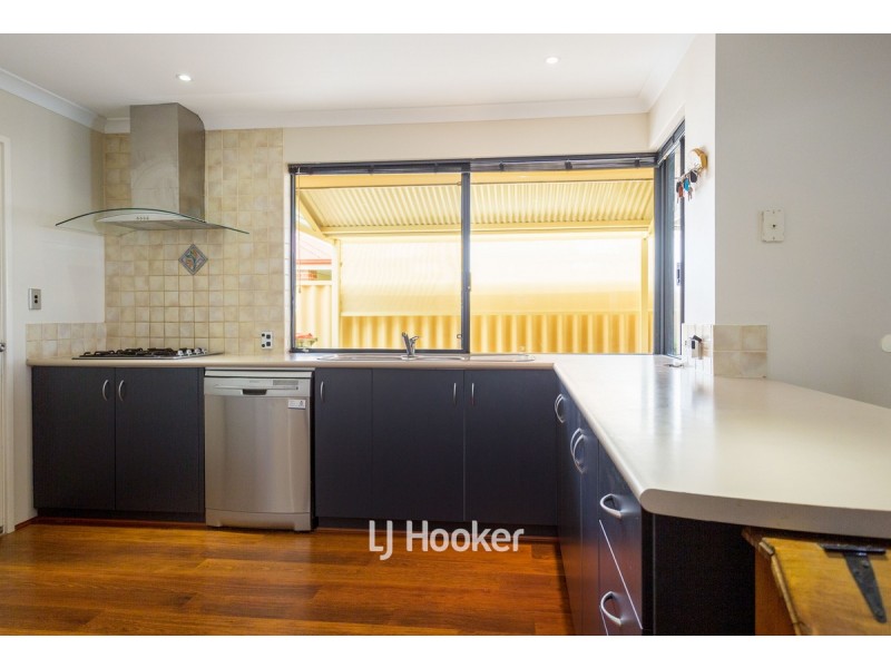 28 Gascoyne Circle, Millbridge WA 6232