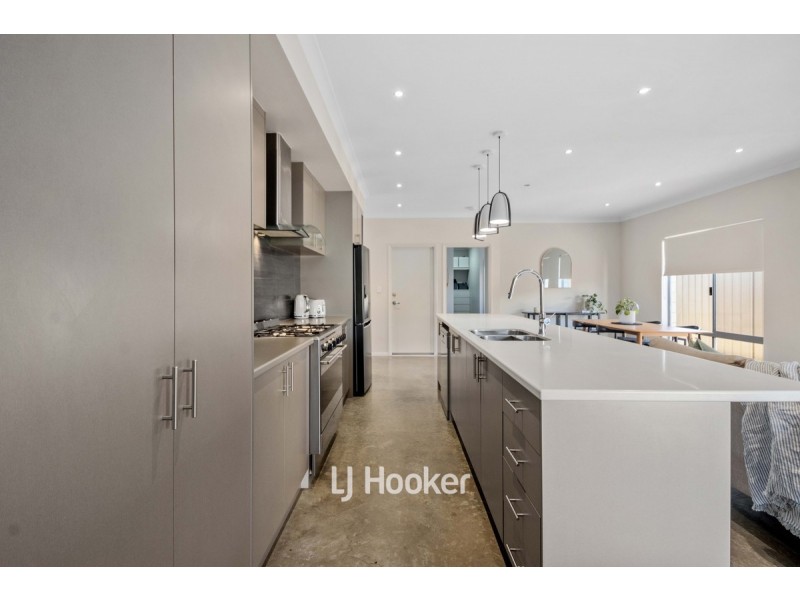 22B Isernia Place, South Bunbury WA 6230