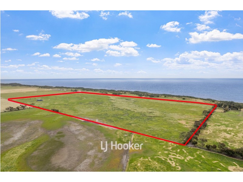 92 Edwards Road, Stirling Estate WA 6271