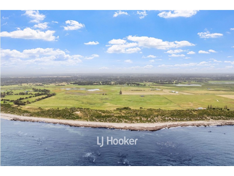 92 Edwards Road, Stirling Estate WA 6271