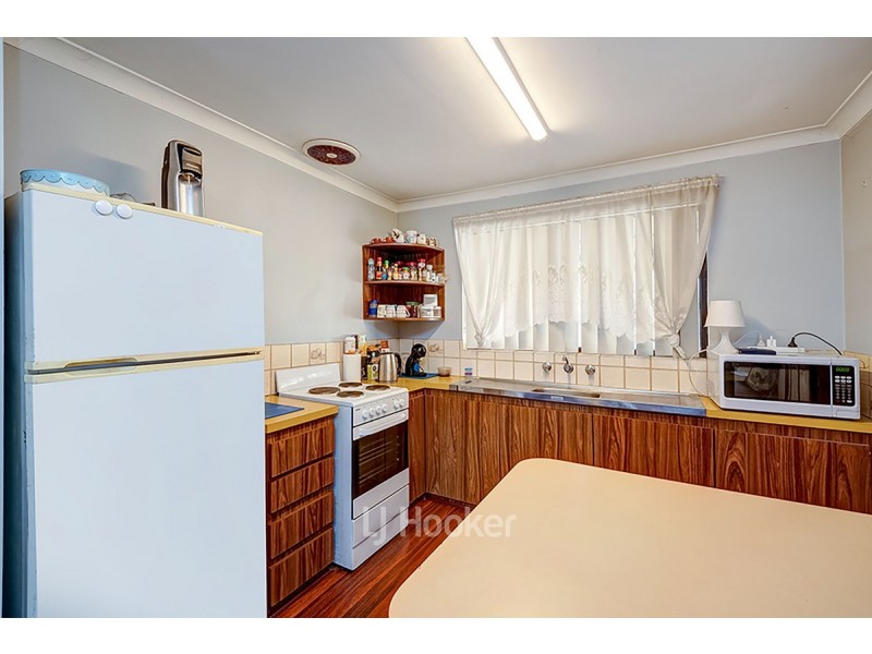 5B Coverley, Collie WA 6225