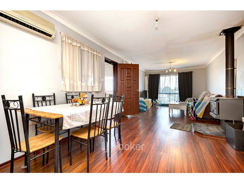 5B Coverley, Collie WA 6225