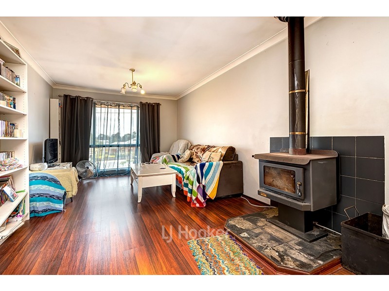 5B Coverley, Collie WA 6225