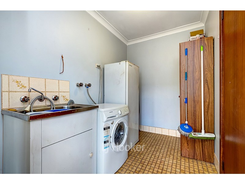 5B Coverley, Collie WA 6225