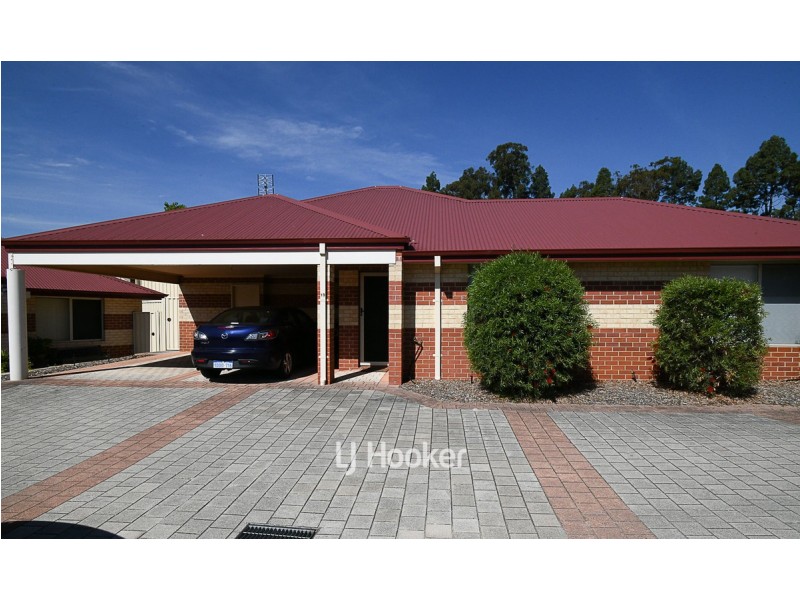 10/8 Ash Mews, Collie WA 6225