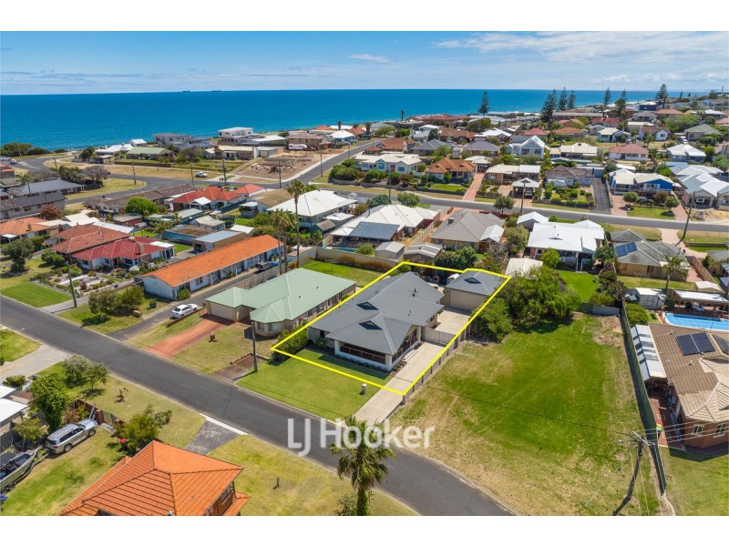 14 Cornell Crescent, South Bunbury WA 6230