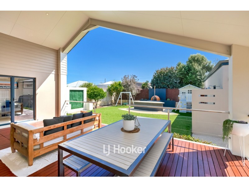 14 Cornell Crescent, South Bunbury WA 6230