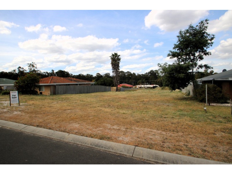 15 Shannon Way, Collie WA 6225